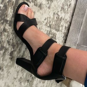 Smoke and pet free home